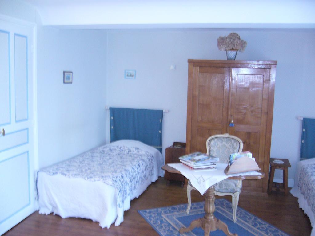 Ferme De Dauval Bed & Breakfast Mandeville-en-Bessin Ruang foto