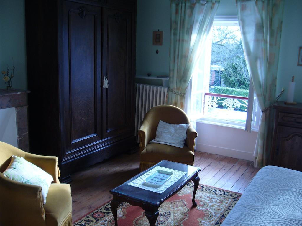 Ferme De Dauval Bed & Breakfast Mandeville-en-Bessin Ruang foto